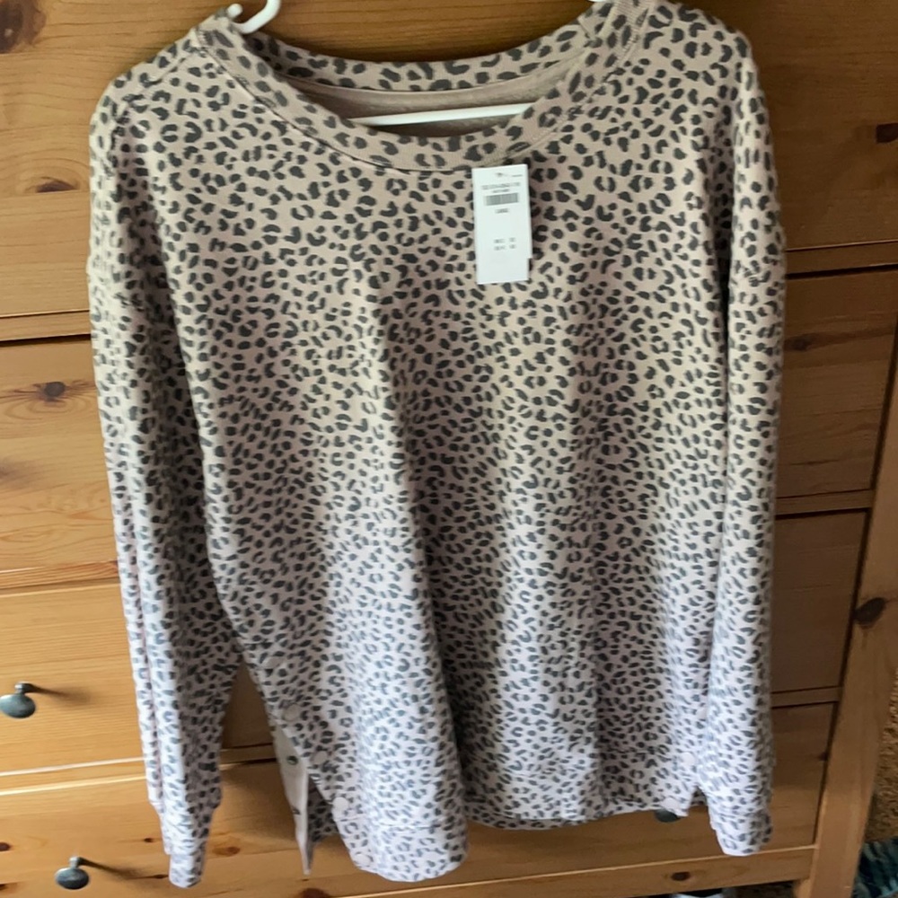 NWT Abercrombie sweatshirt